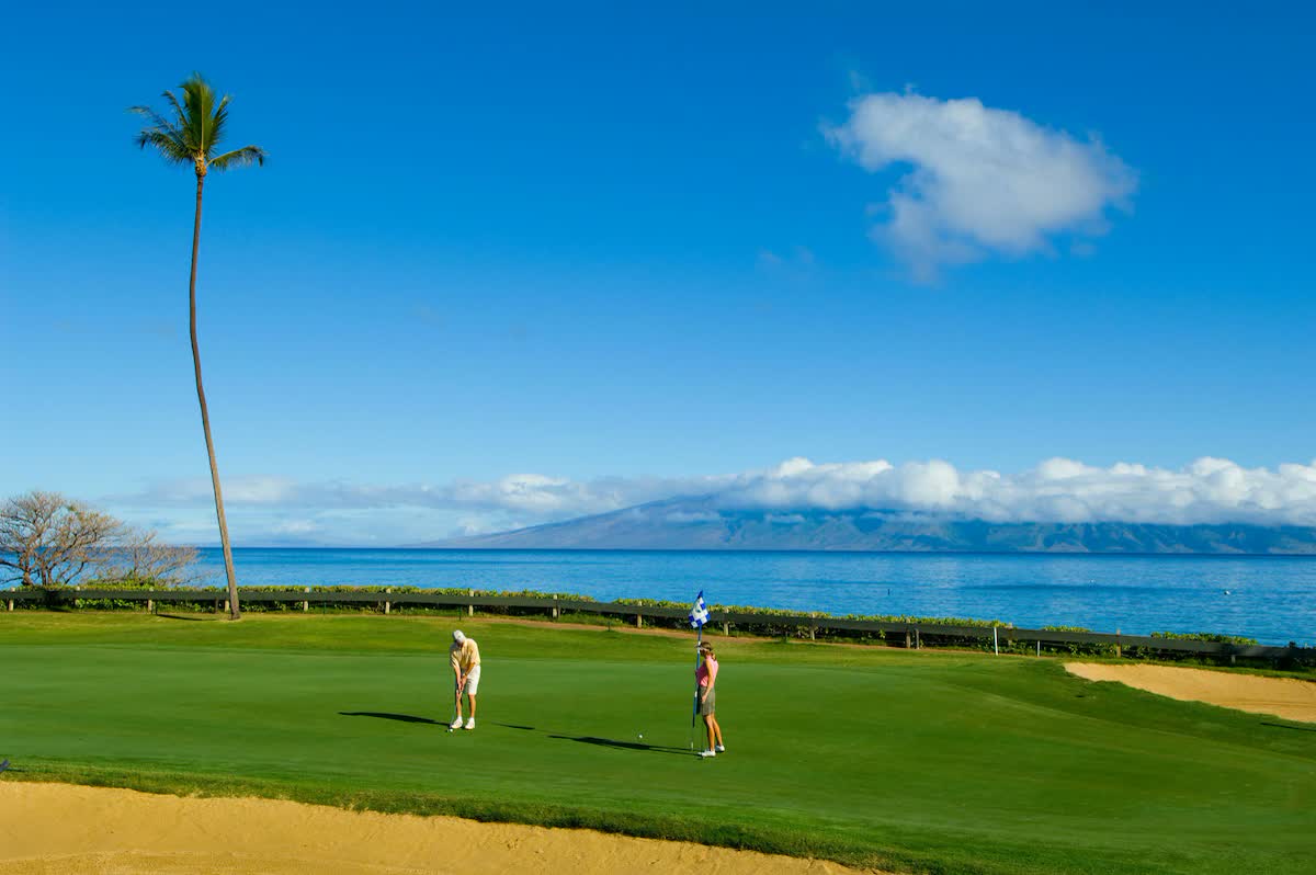 Kaanapali golf course by the ocean